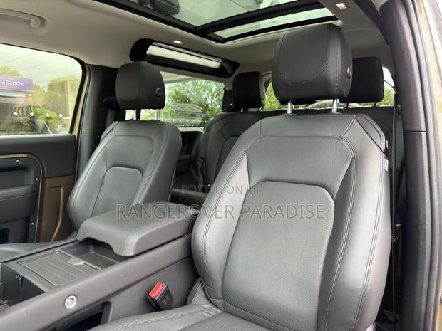 Land Rover Defender 2024 Brown