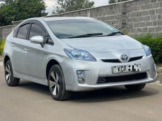 Toyota Prius 2012 Silver