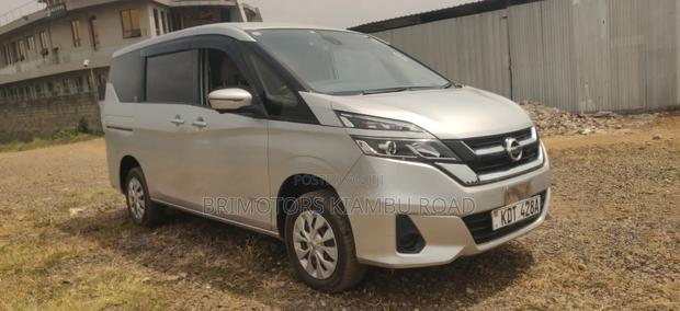 Nissan NV350 2017 Silver