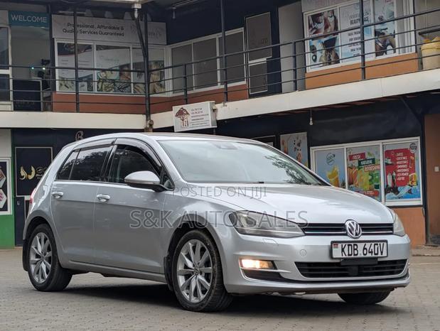 Volkswagen Golf 2014 Silver