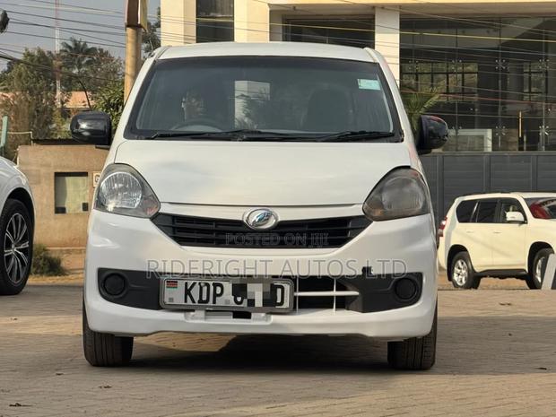 Daihatsu Mira 2016 White