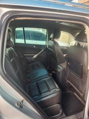 Volkswagen Tiguan 2009 Silver for sale