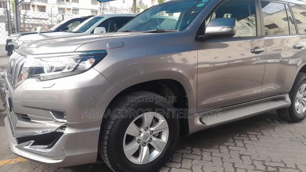 Toyota Land Cruiser Prado 2018 Gold