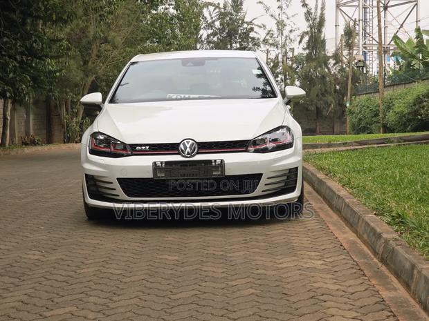 Volkswagen Golf GTI 2015 White