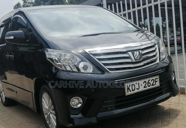 Toyota Alphard 2014 Black