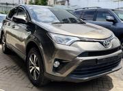 Toyota RAV4 2018 Ivory for sale