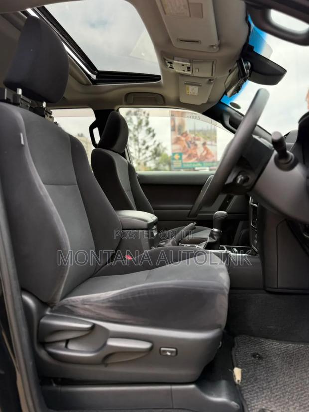 Toyota Land Cruiser Prado 2.8 2020 Black