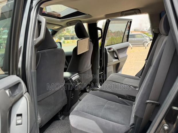 Toyota Land Cruiser Prado 2.8 2020 Black