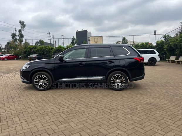 Mitsubishi Outlander 2018 Black