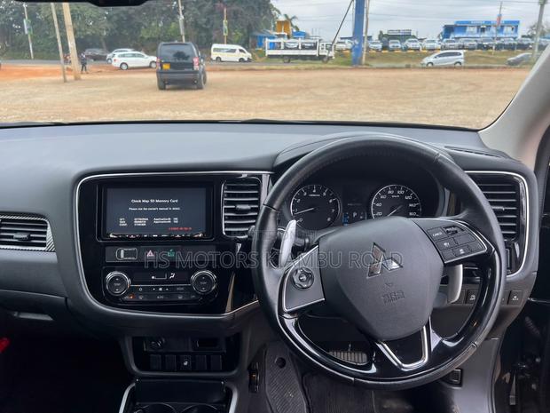 Mitsubishi Outlander 2018 Black