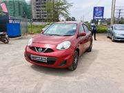 Nissan March 2016 Red for sale