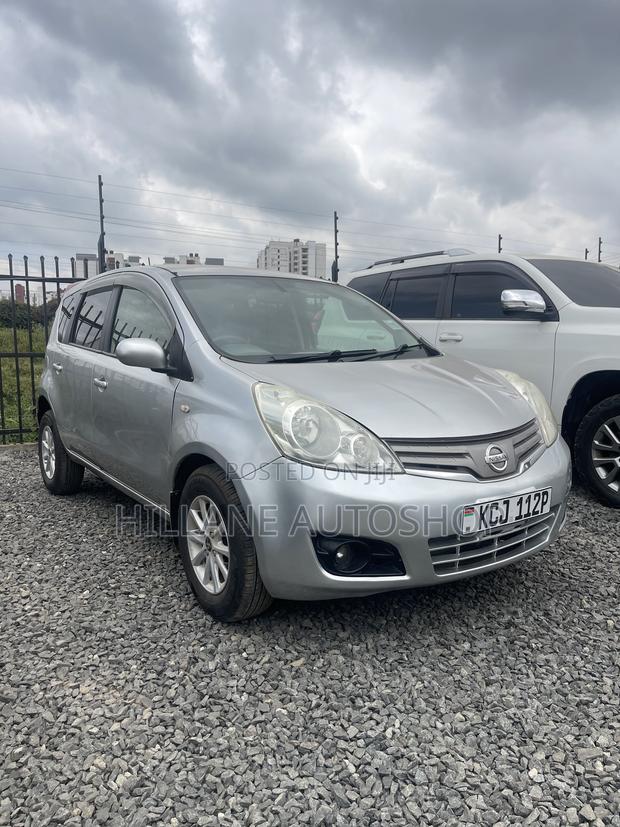 Nissan Note 2010 Silver