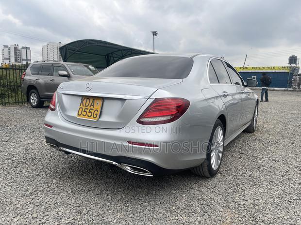 Mercedes-Benz C200 2019 Silver