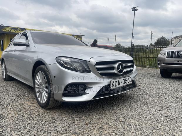 Mercedes-Benz C200 2019 Silver