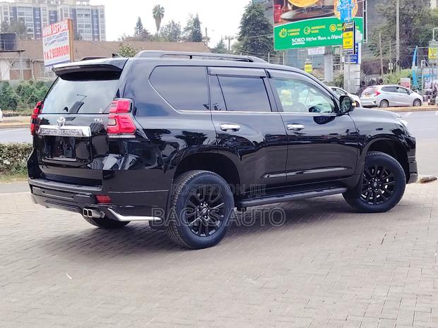 Toyota Land Cruiser Prado 2.8 2022