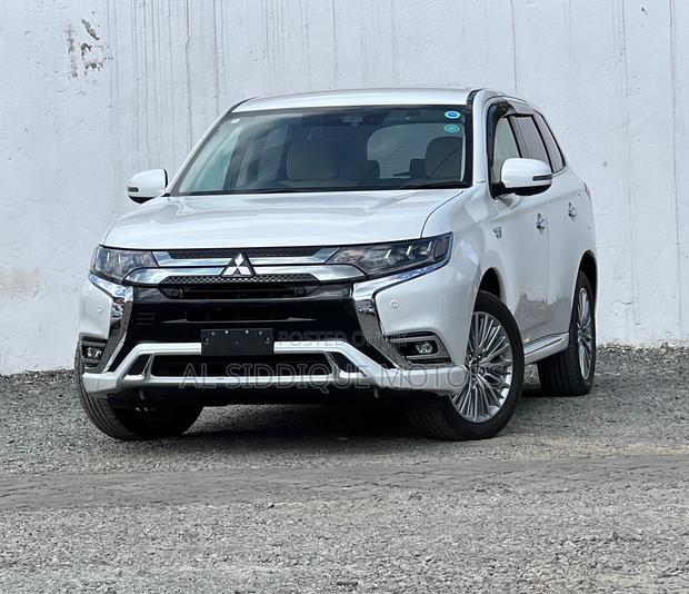 Mitsubishi Outlander 2.0 PHEV AWD 2019 White