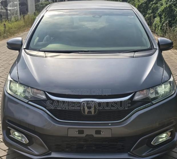 Honda Fit 2019 Silver