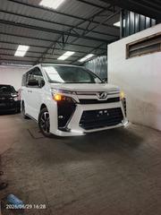 Toyota Voxy 2019 White for sale