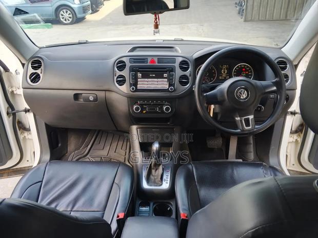 Volkswagen Tiguan 2010 White
