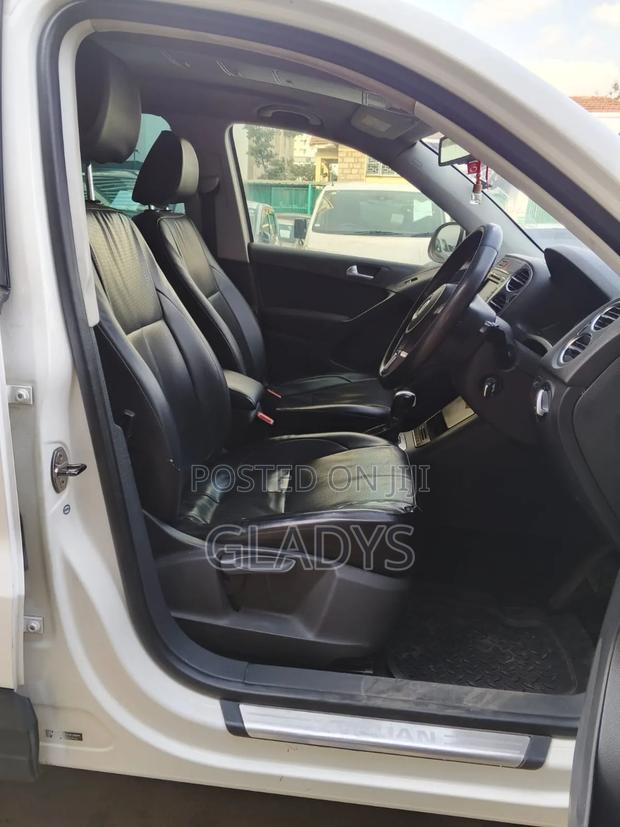 Volkswagen Tiguan 2010 White