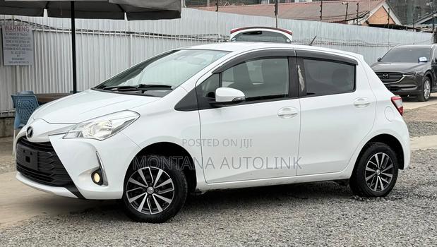 Toyota Vitz 1.3 FWD 5dr 2019 White