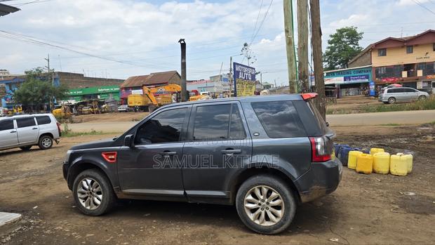 Land Rover Freelander 2011 Gray