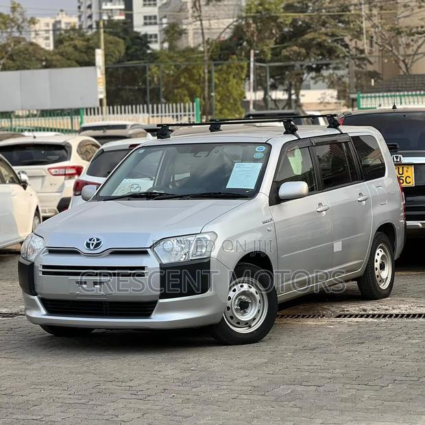 Toyota Probox 2020 Silver