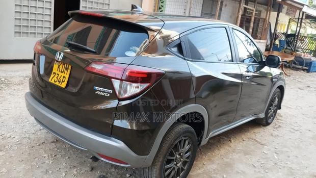 Honda Vezel 2016 Black