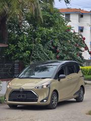 Toyota Sienta 2019 Beige for sale