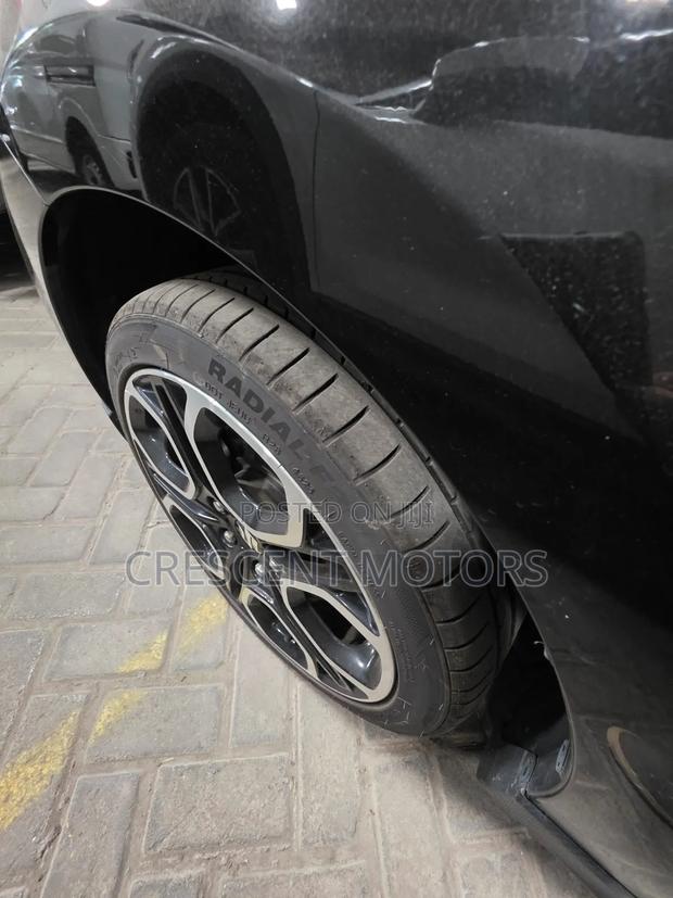 Suzuki Swift 2019 Black