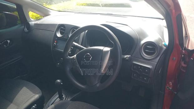Nissan Note 2015 Red