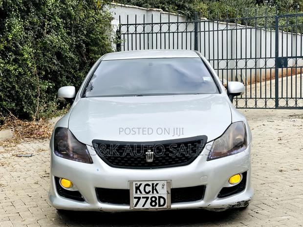Toyota Crown 2008 Silver