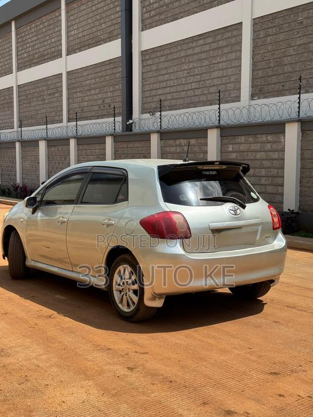 Toyota Auris 2007 Silver