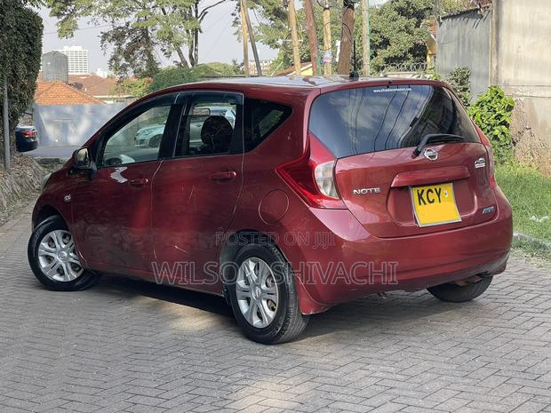 Nissan Note 2013 Red