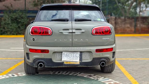 Mini Clubman 2019 Gray