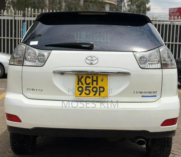 Toyota Harrier 2009 White
