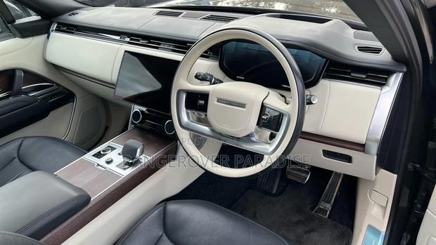 Land Rover Range Rover 2023 Black