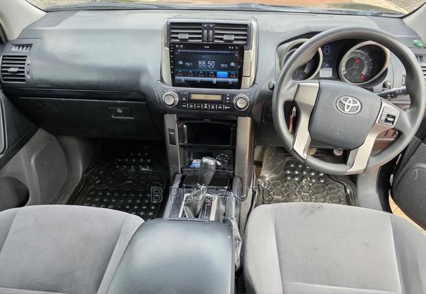 Toyota Land Cruiser Prado 2012 Black