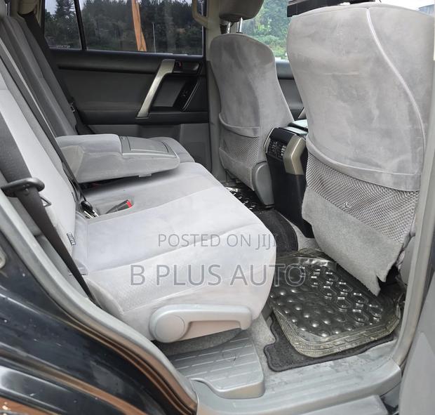 Toyota Land Cruiser Prado 2012 Black