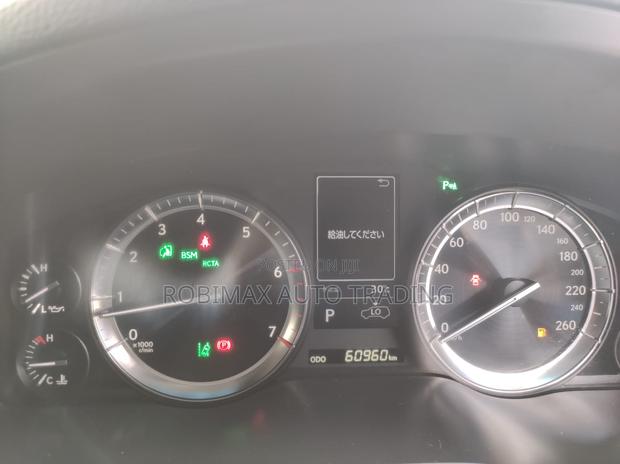 Toyota Land Cruiser 2019 White