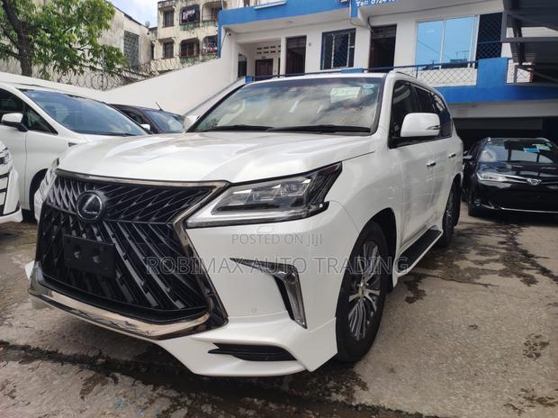 Toyota Land Cruiser 2019 White