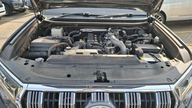 Toyota Land Cruiser Prado 2019 Black