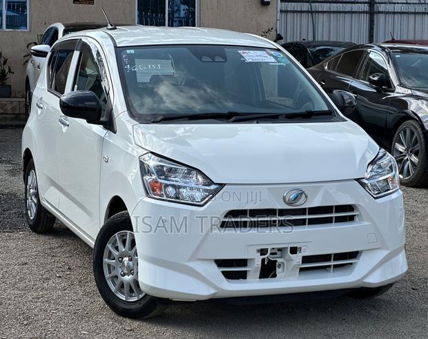 Daihatsu Mira 2019 Pearl