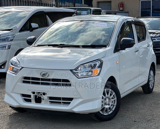 Daihatsu Mira 2019 Pearl