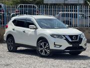 Nissan X-Trail 2.0 Petrol AWD 2019 White for sale