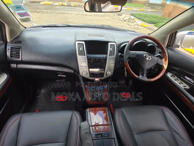 Toyota Harrier 2005 Silver