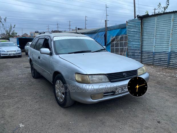 Toyota Corolla G-Touring 2002 Silver