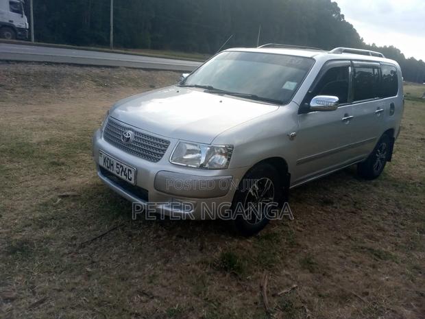 Toyota Succeed SV Premium 2014 Silver