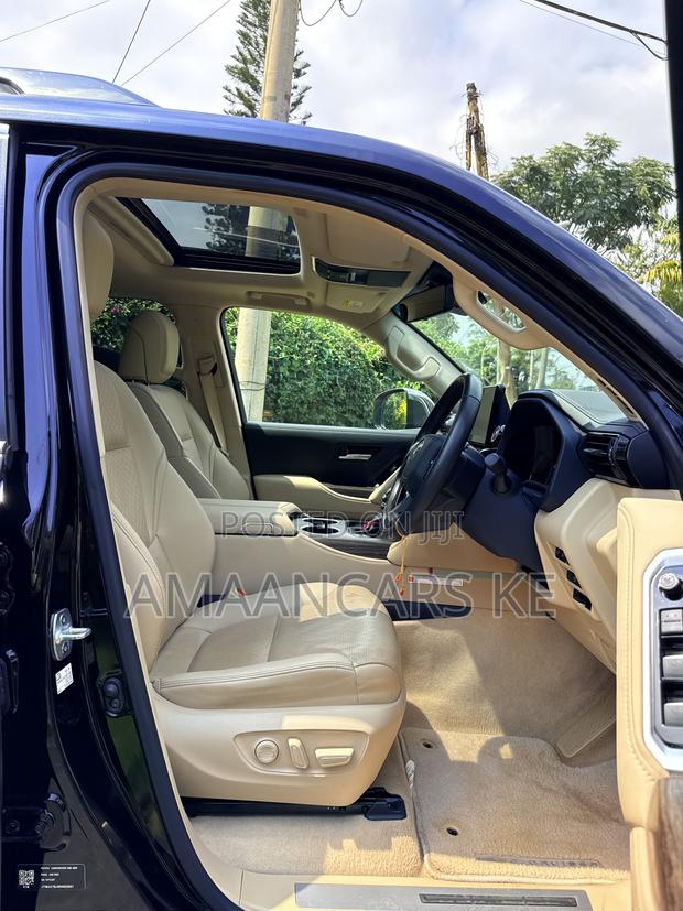 Toyota Land Cruiser 3.3 Diesel 4WD 2022 Black