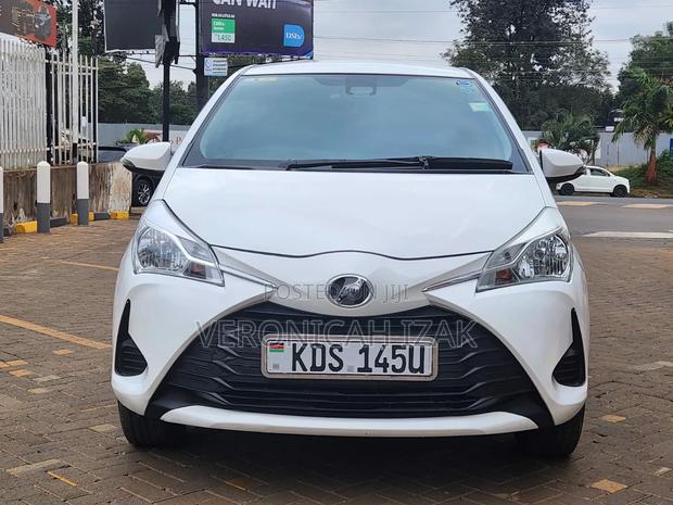 Toyota Vitz 2018 White